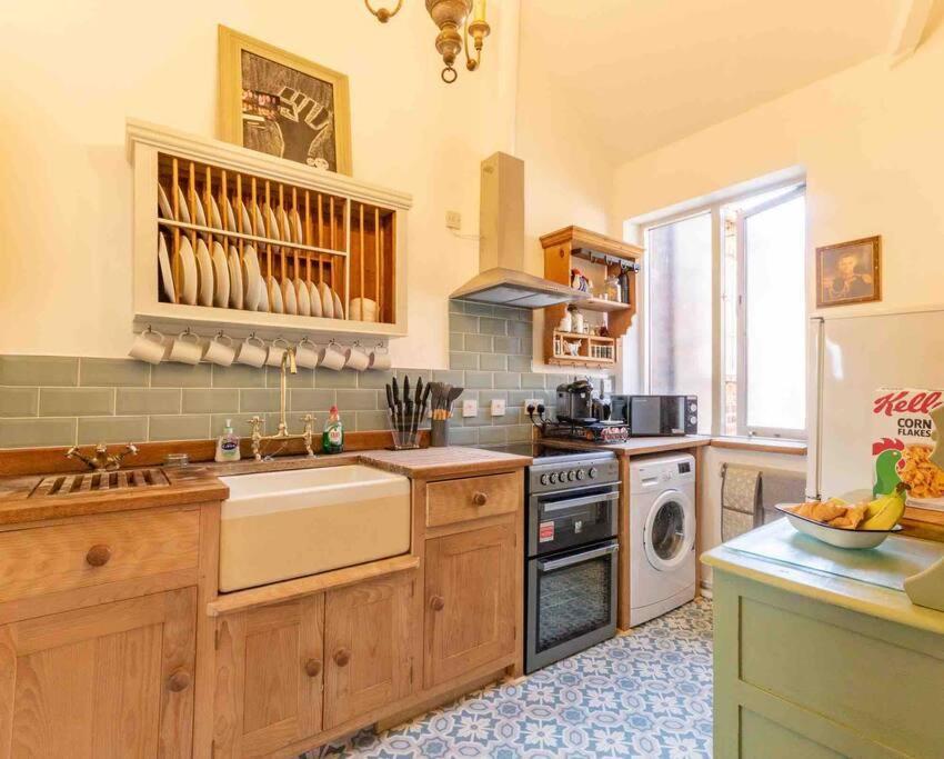 Church House Loft Scarborough Bagian luar foto