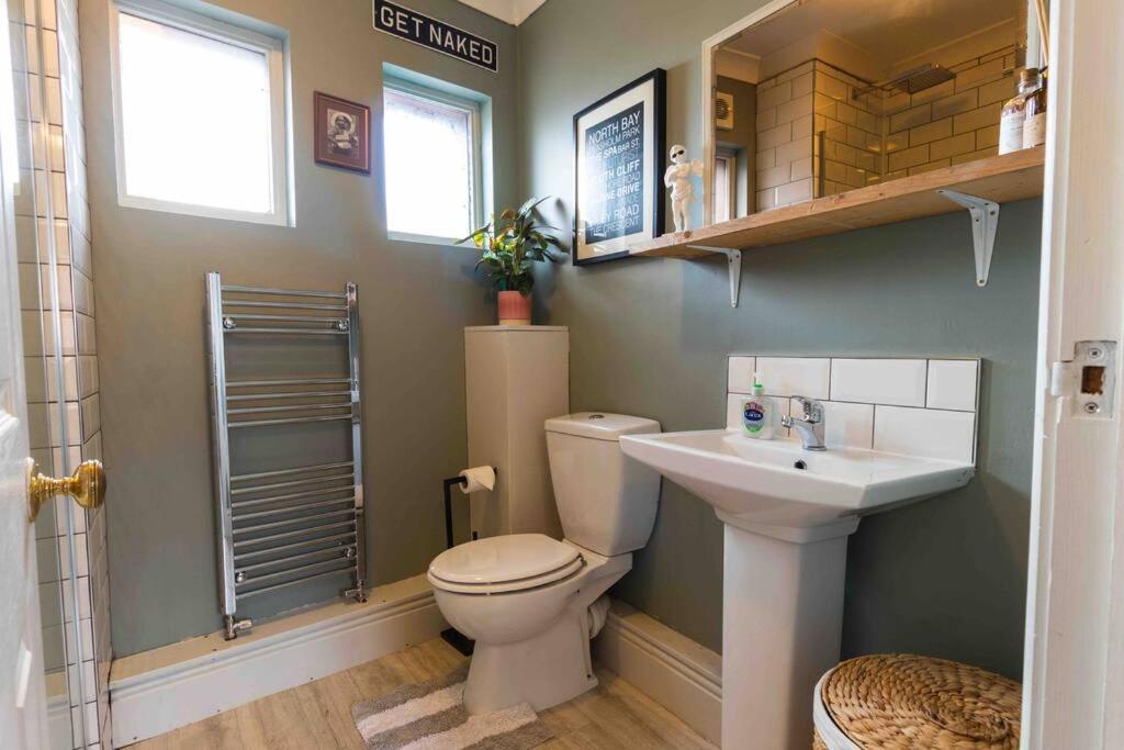 Church House Loft Scarborough Bagian luar foto